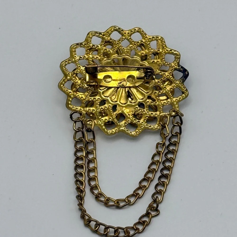 Vintage Gold Tone Sweater Guard Cardigan Clip Filigree Rhinestone Double Chain